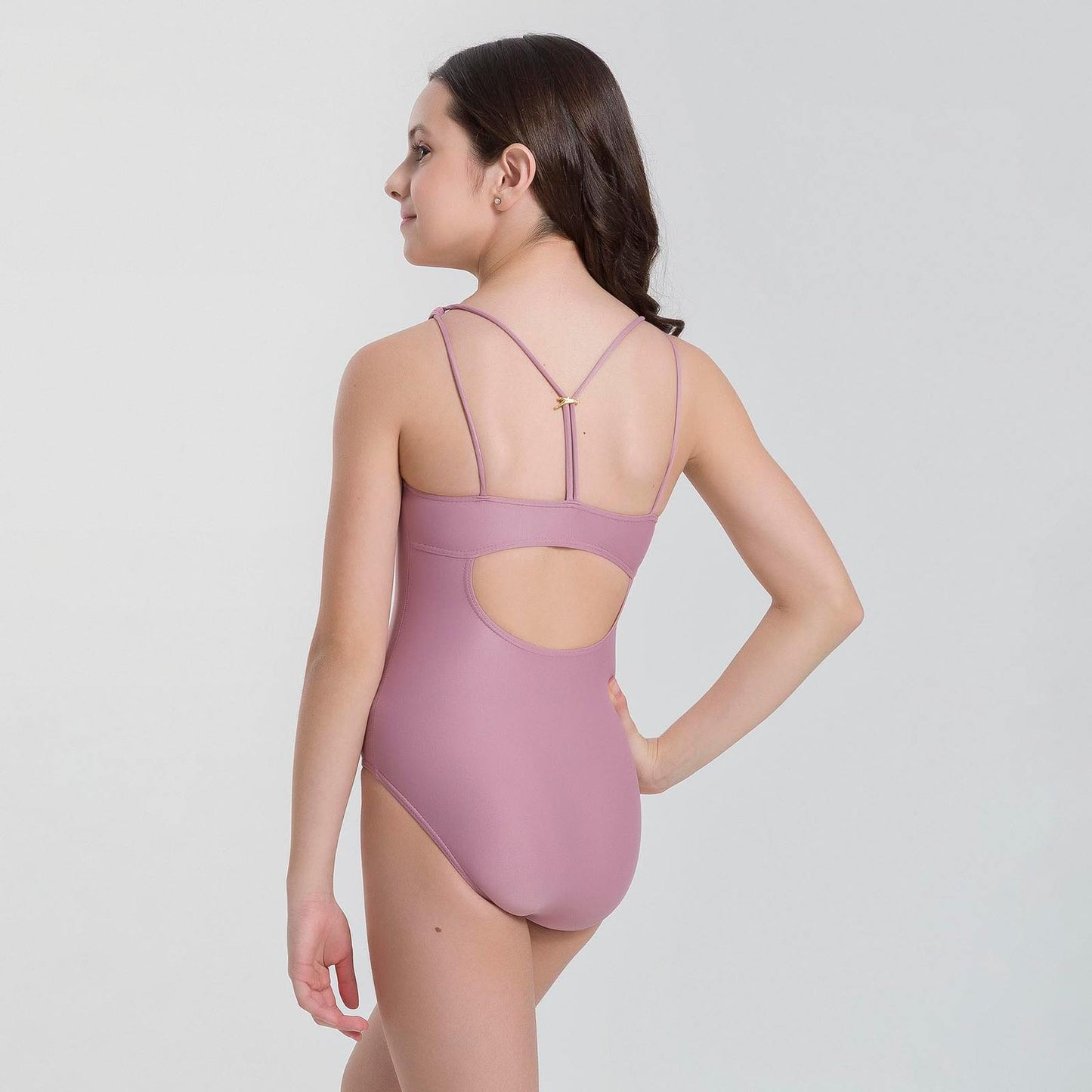 BY73C Child Sweetheart Neck Y-Strap Detail